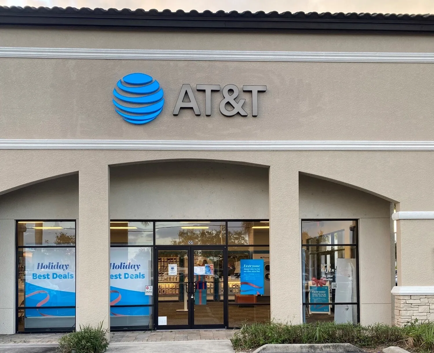 AT&T Store Naples - Olympia Park