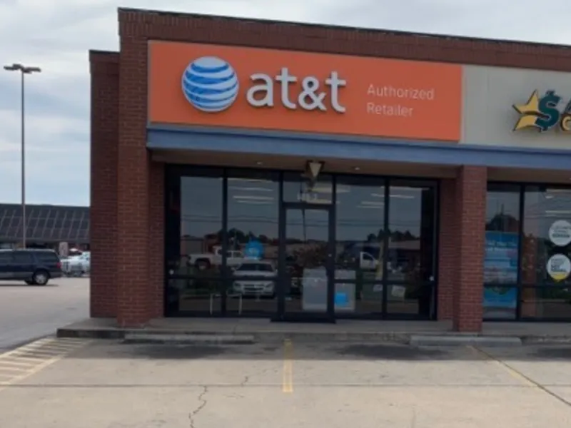 AT&T Store Cleveland - N Davis Ave