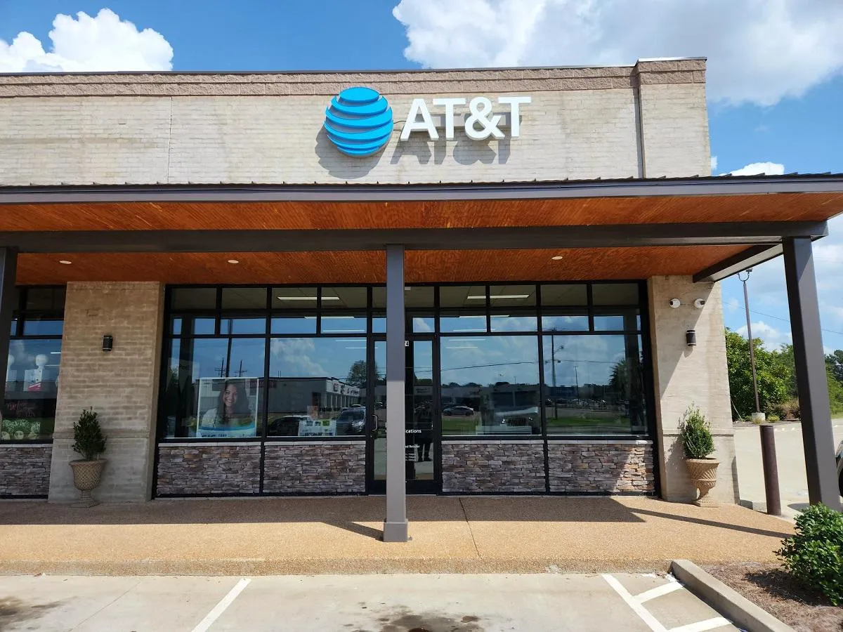 AT&T Store Senatobia - Tate Crossing South