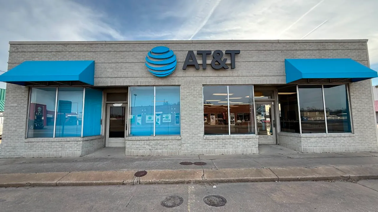 AT&T Store Pryor - S Mill St