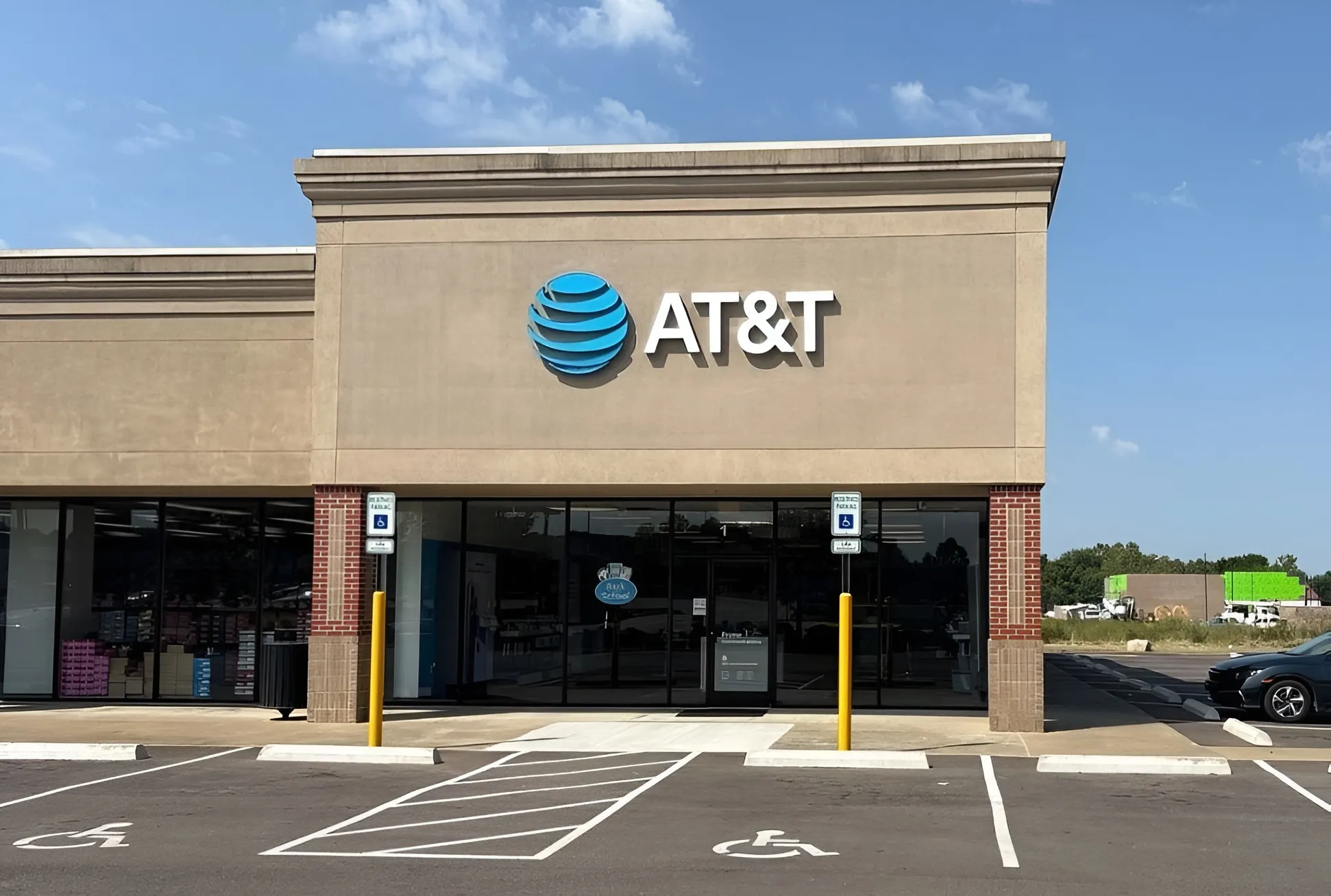AT&T Store Oakland - The Marketplace At Oakland