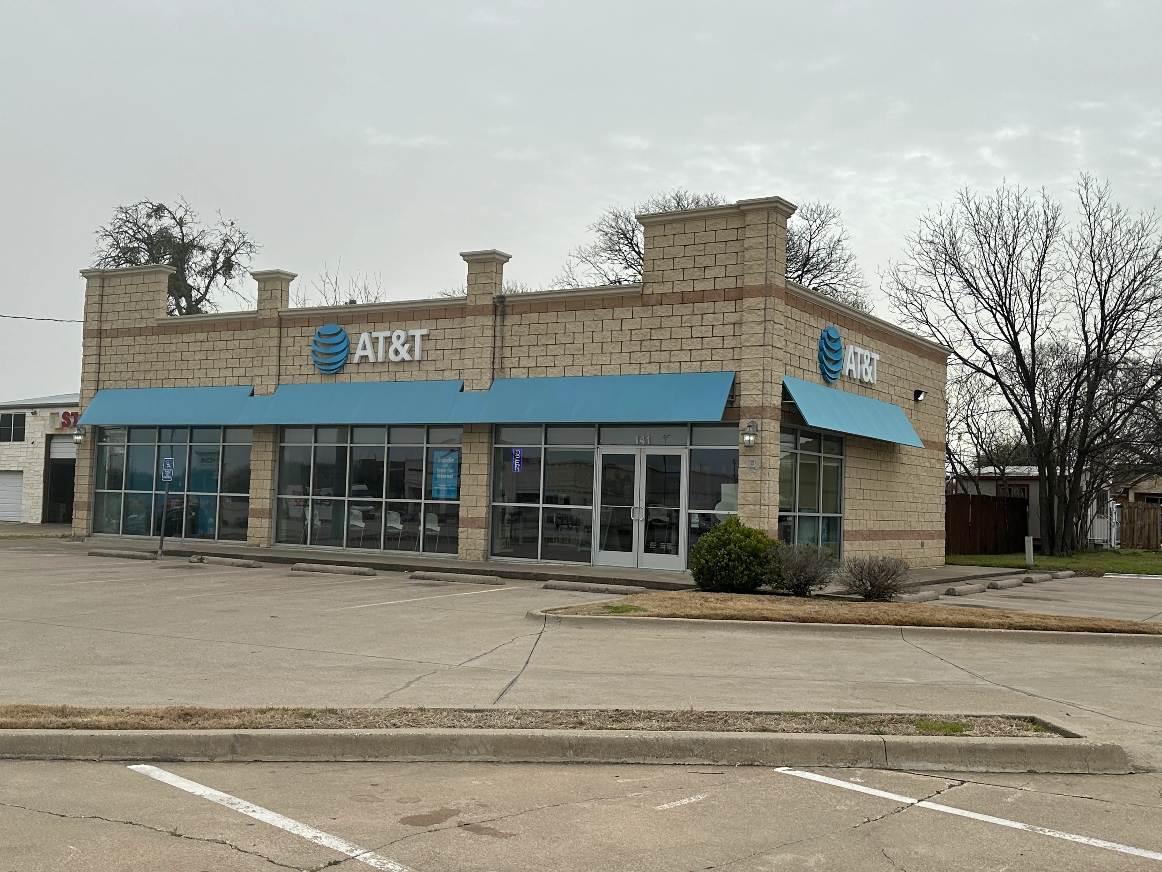 AT&T Store Burleson - Sw Wilshire Blvd