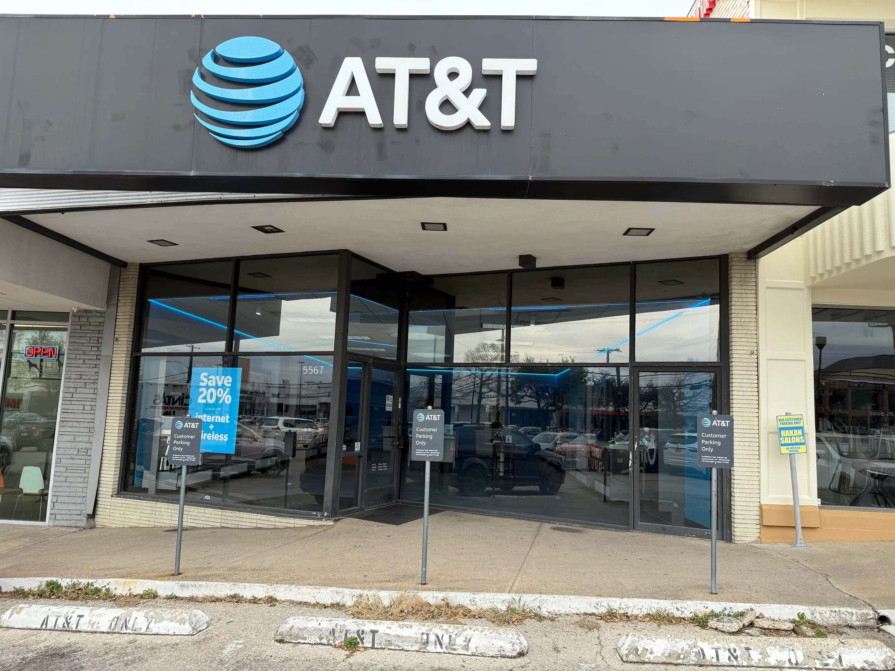AT&T Store Dallas - W Lovers Ln
