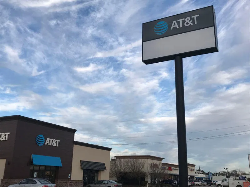 AT&T Store Cleveland - W Southline St