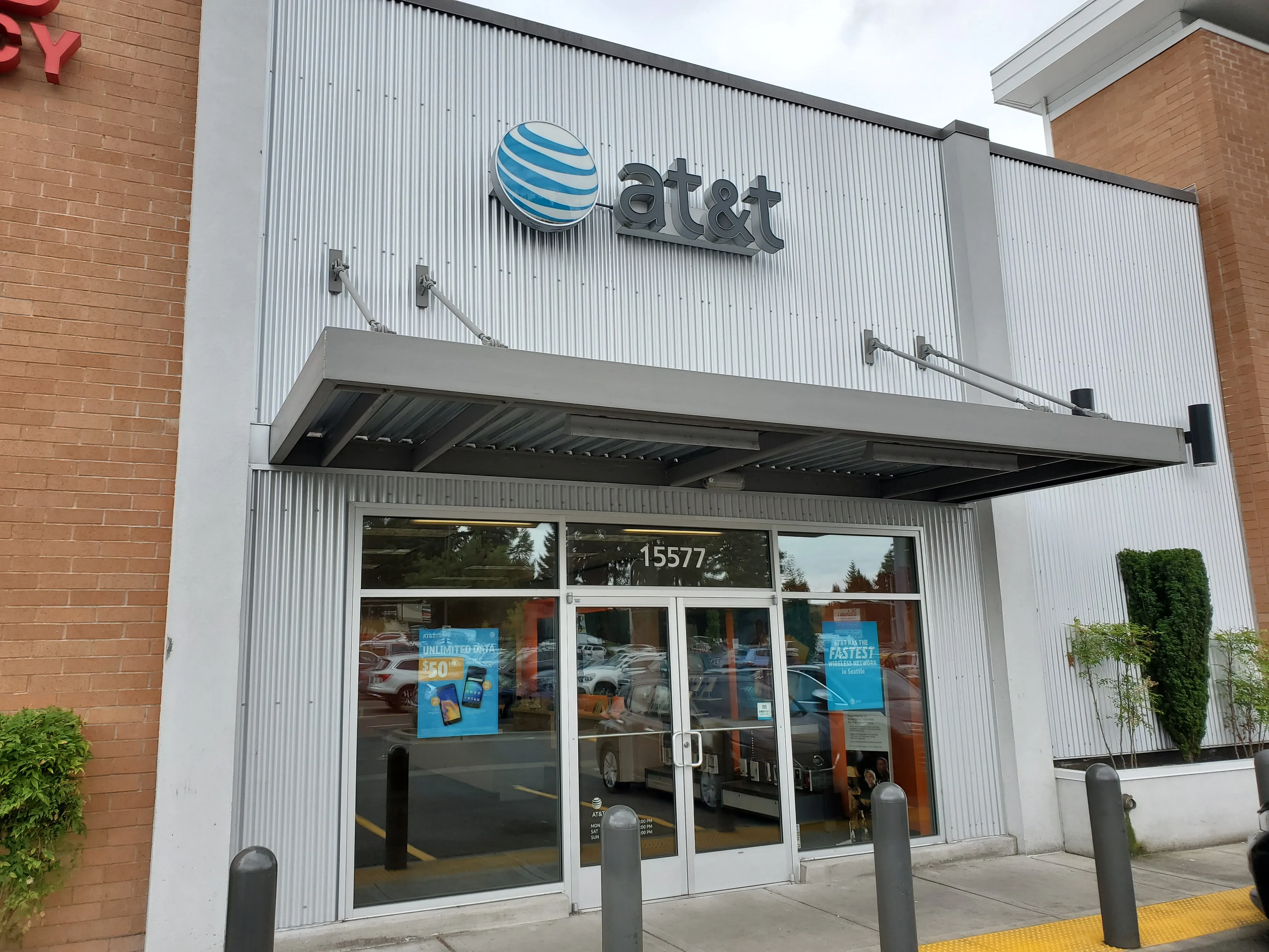 AT&T Store Bellevue - Northeast Bellevue
