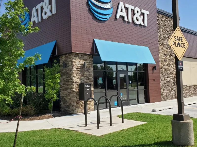 AT&T Store Tulsa - Riverside Market