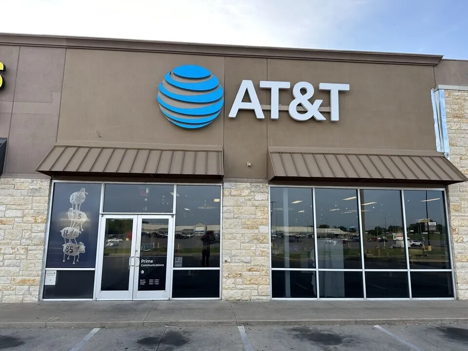 AT&T Store Durant - University Pl