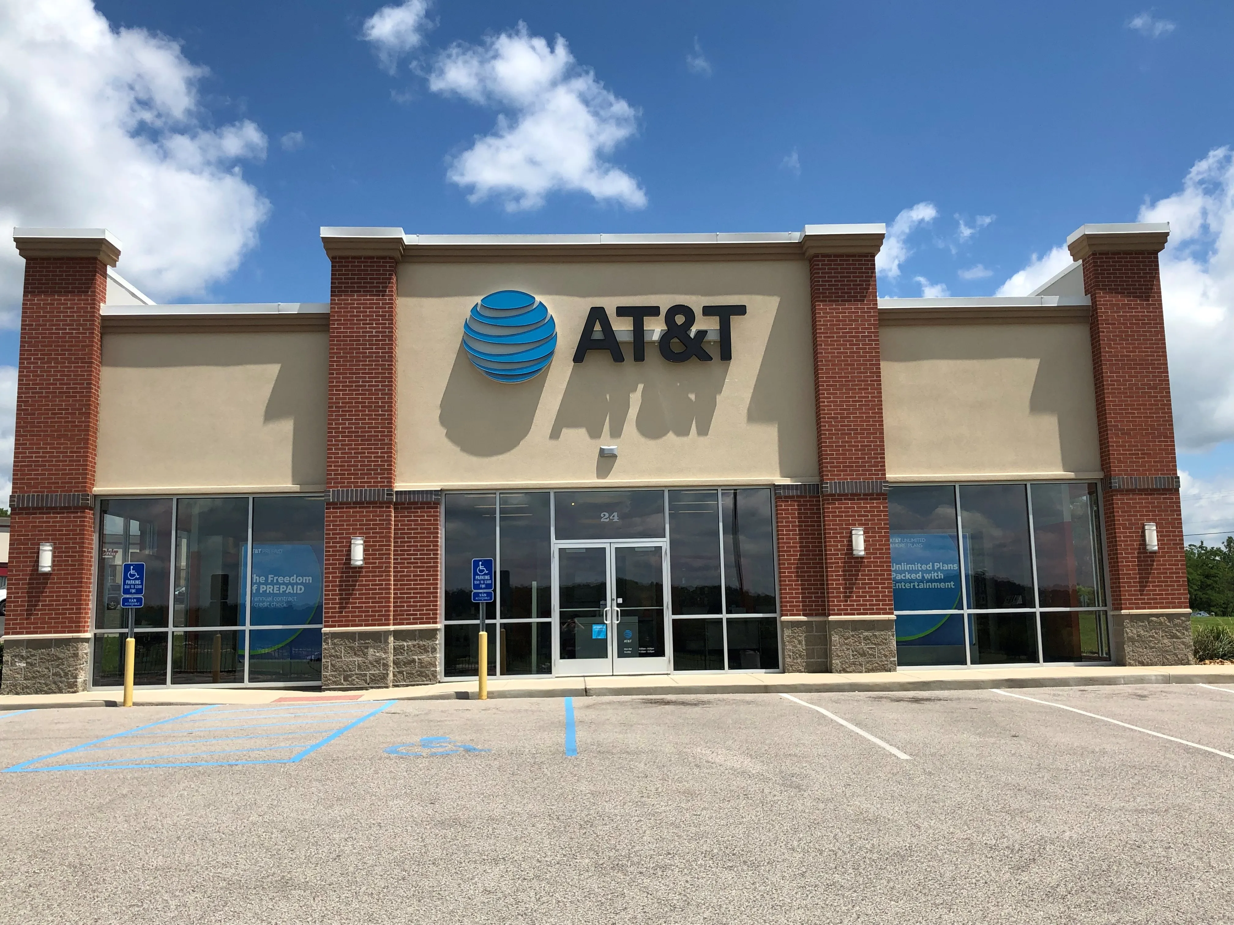 AT&T Store Union - Union Silo Plaza