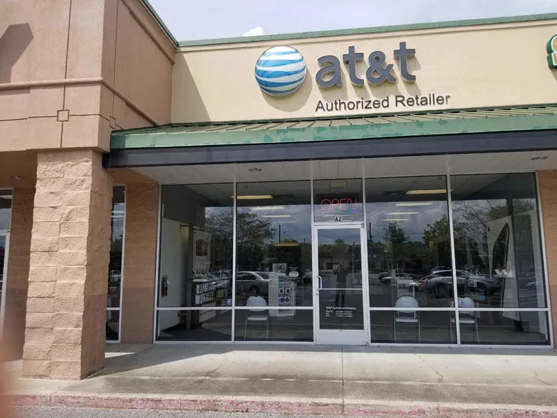 AT&T Store Baton Rouge - Coursey Blvd