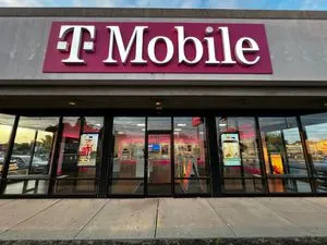 T-Mobile Route 42 & Clements Bridge Rd