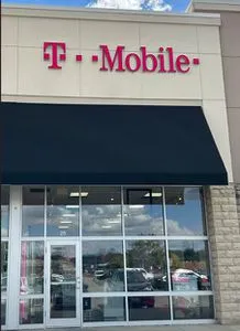 T-Mobile Southridge Mall