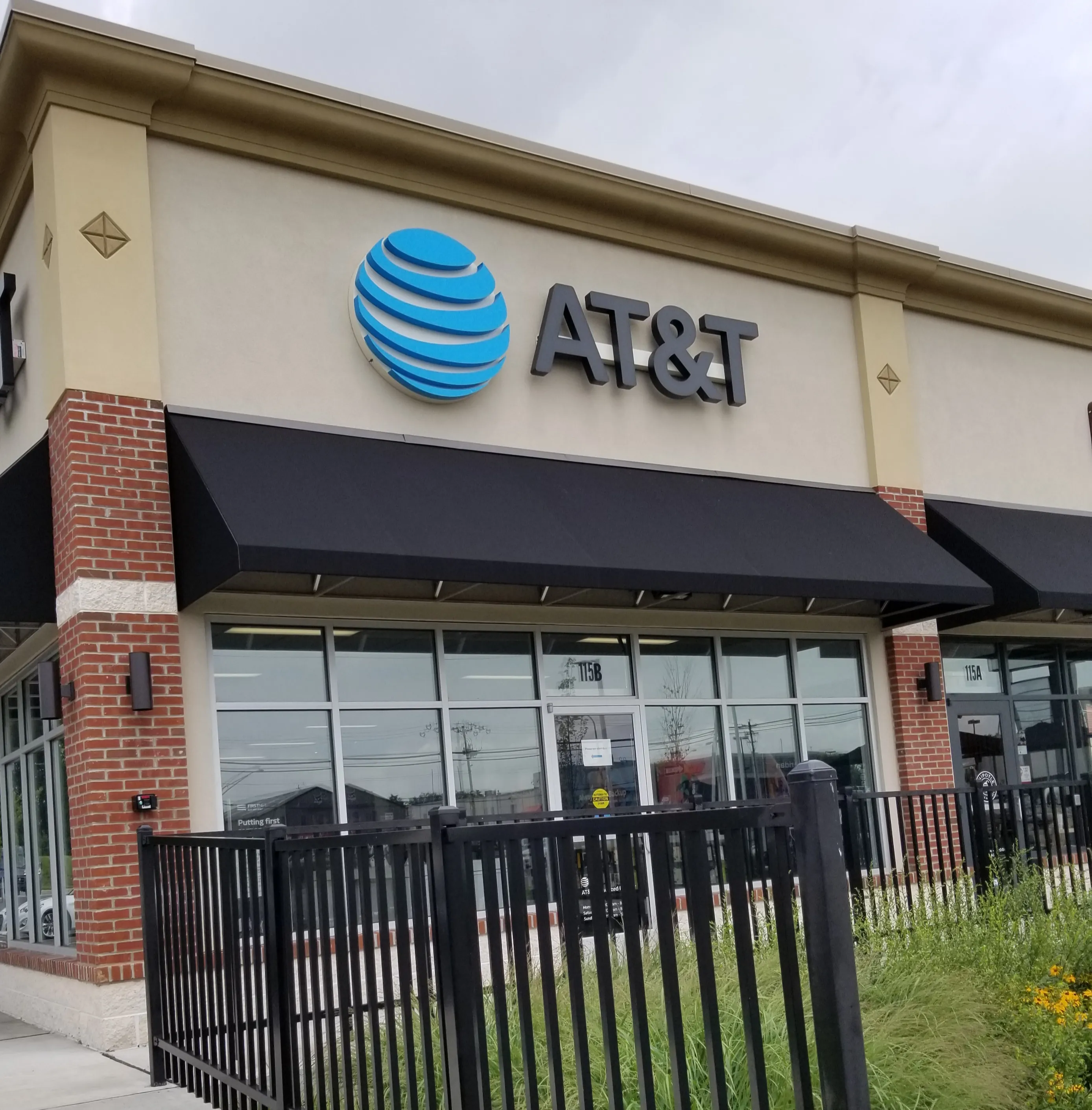 AT&T Store New Castle - French Town Crossing