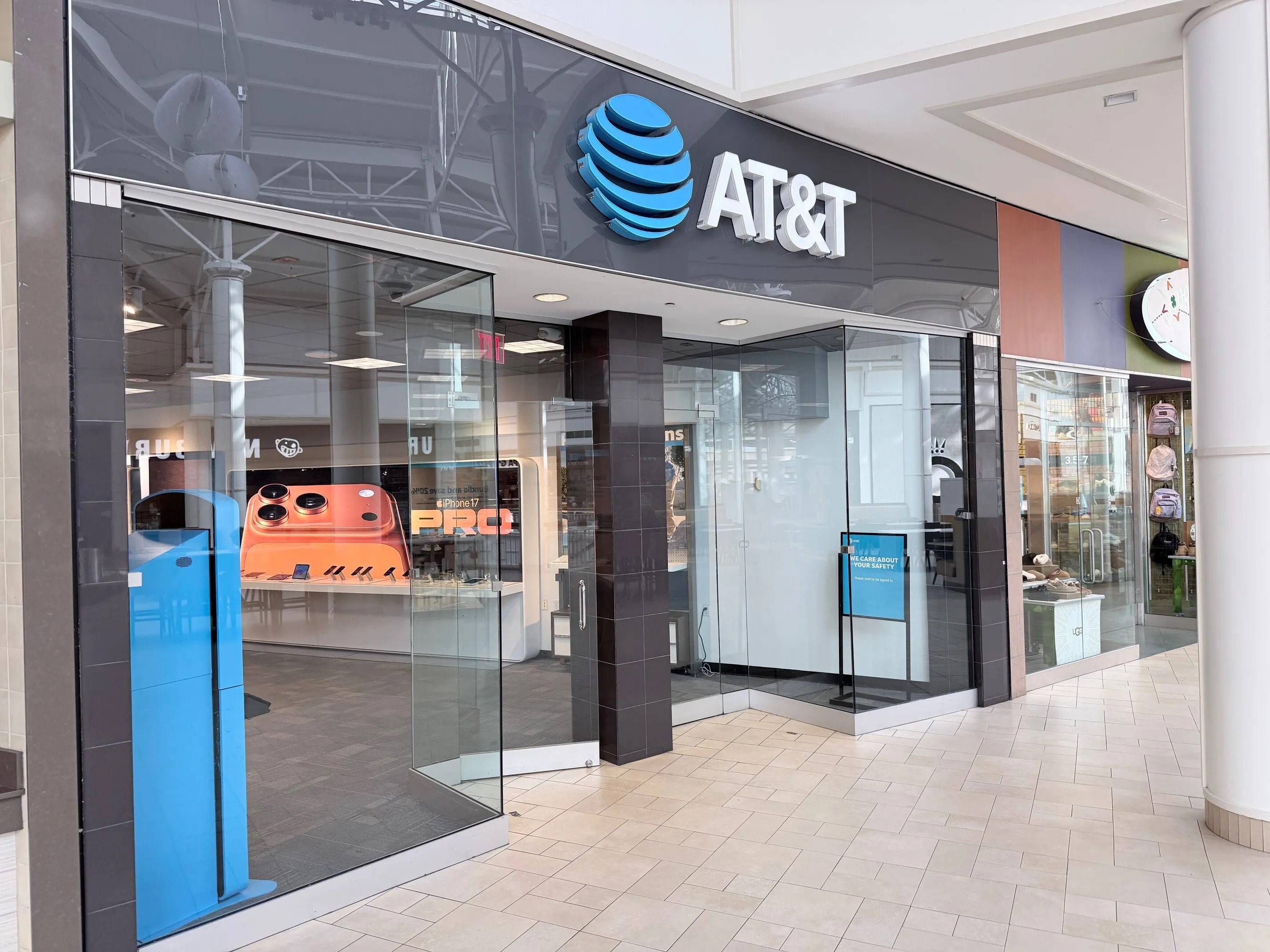 AT&T Store Danbury - Danbury Fair Mall