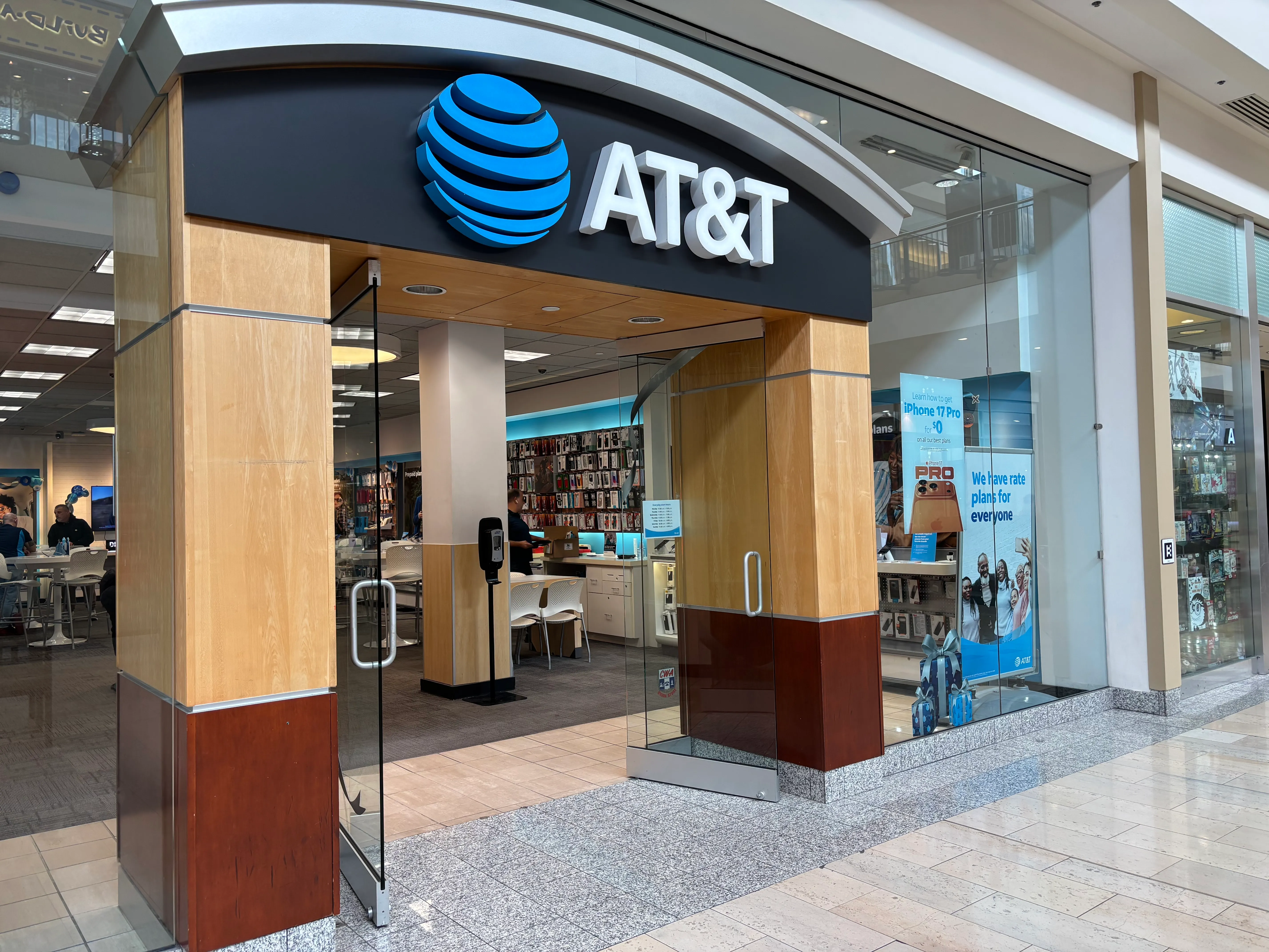 AT&T Store Staten Island - Staten Island Mall