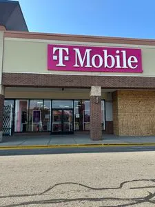 T-Mobile Jefferson Ave & Mcdougal