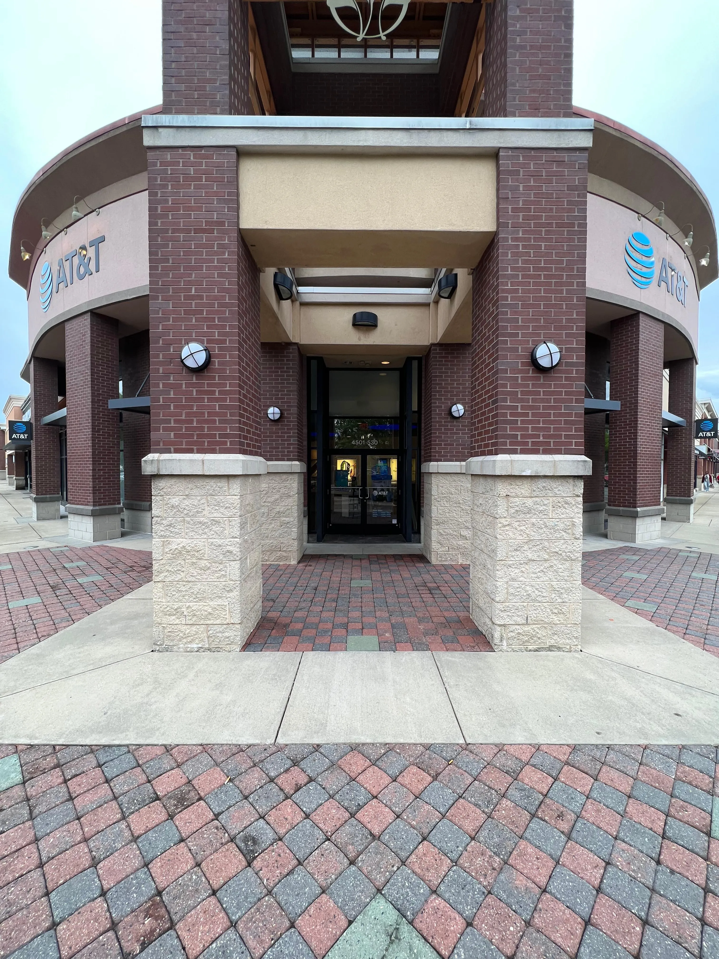 AT&T Store Richmond - White Oak Village