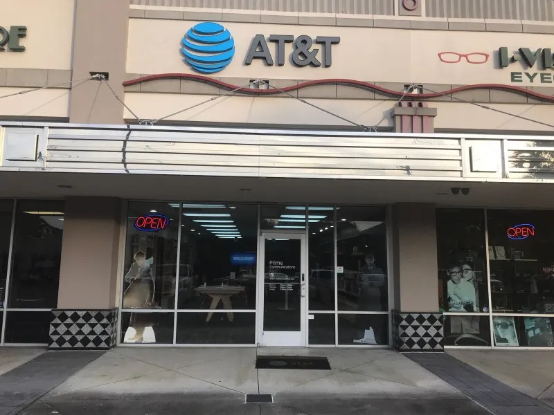 AT&T Store Houston - Studemont