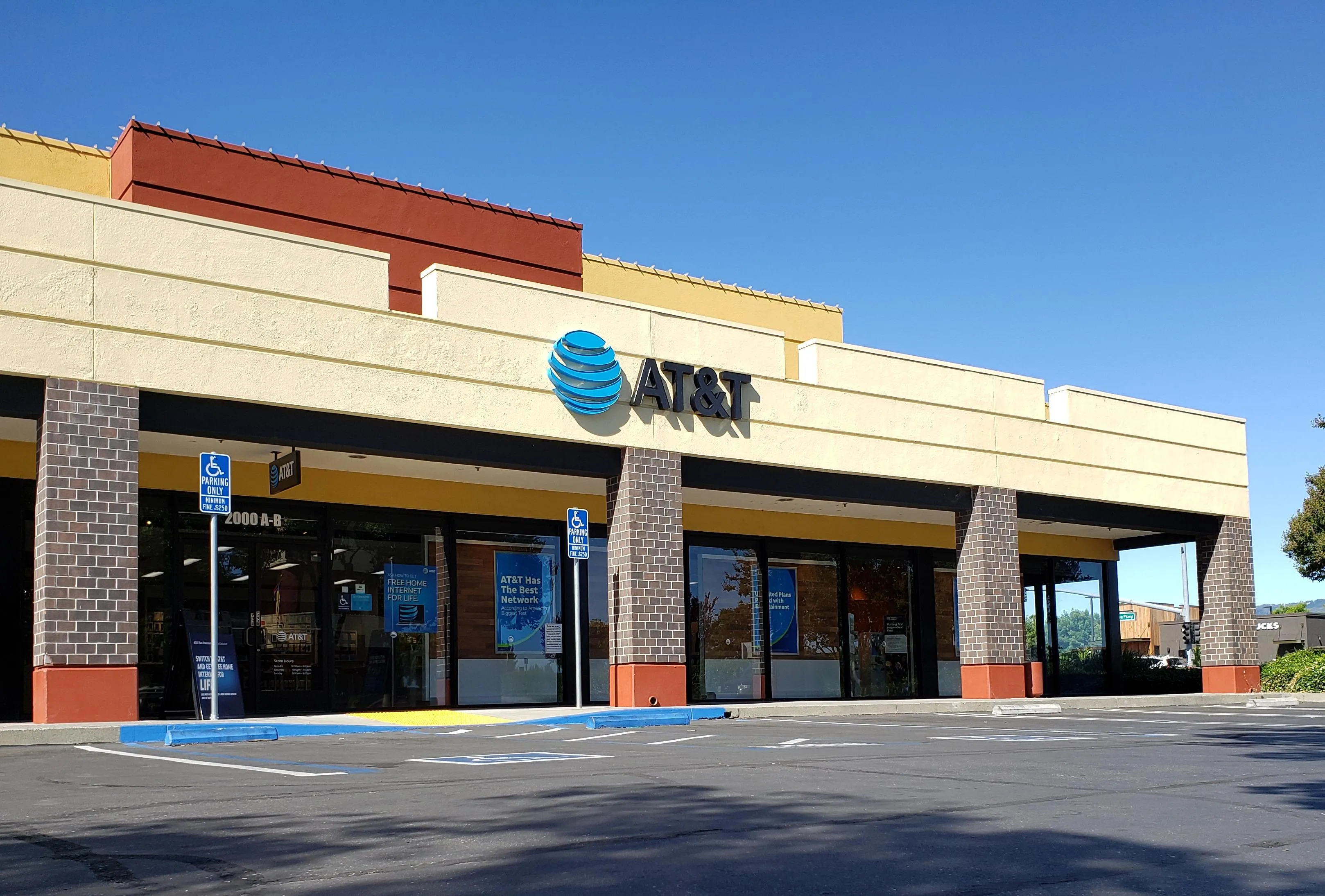 AT&T Store Vacaville - Vacaville Commons