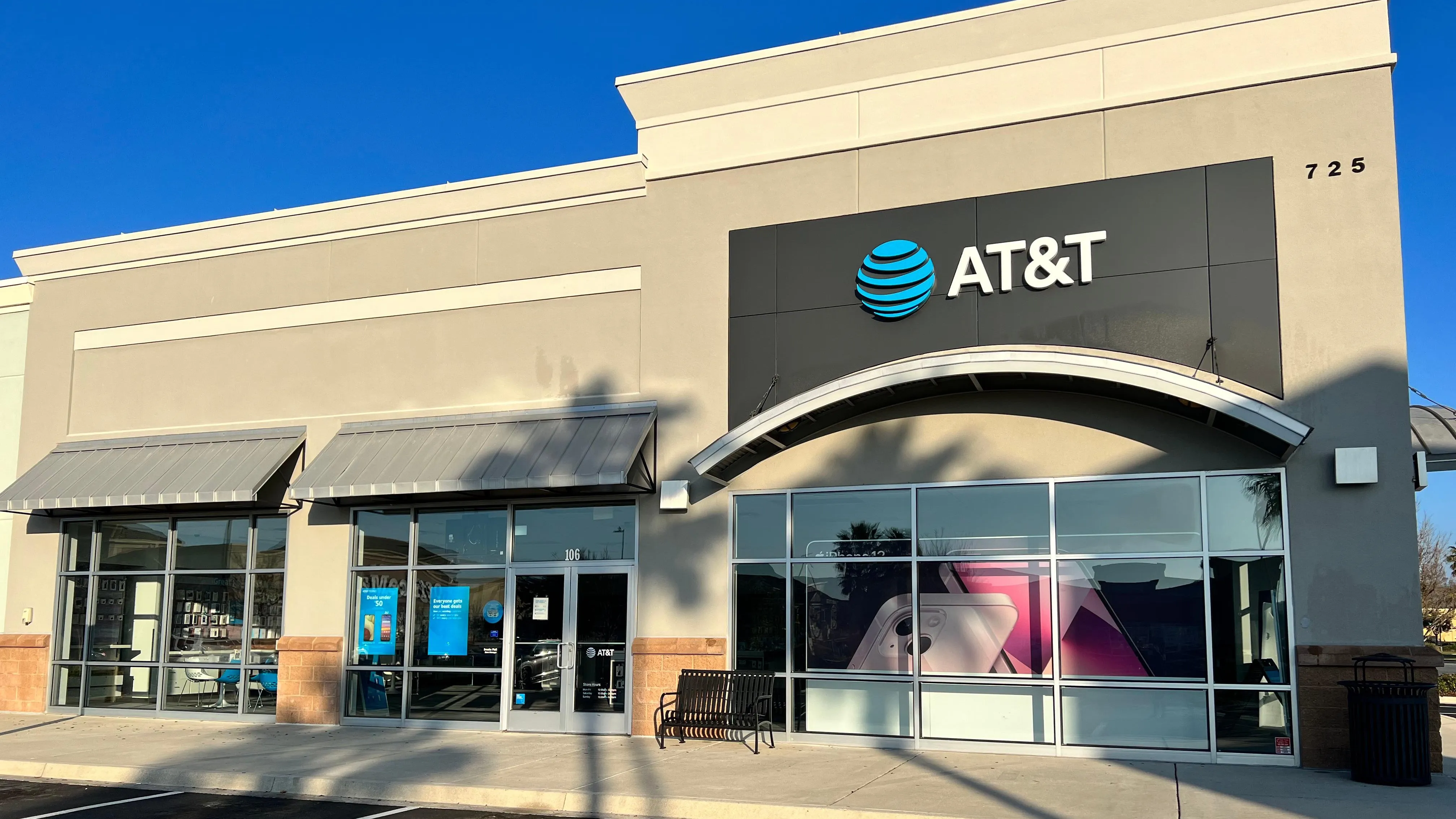 AT&T Store Jacksonville - River City