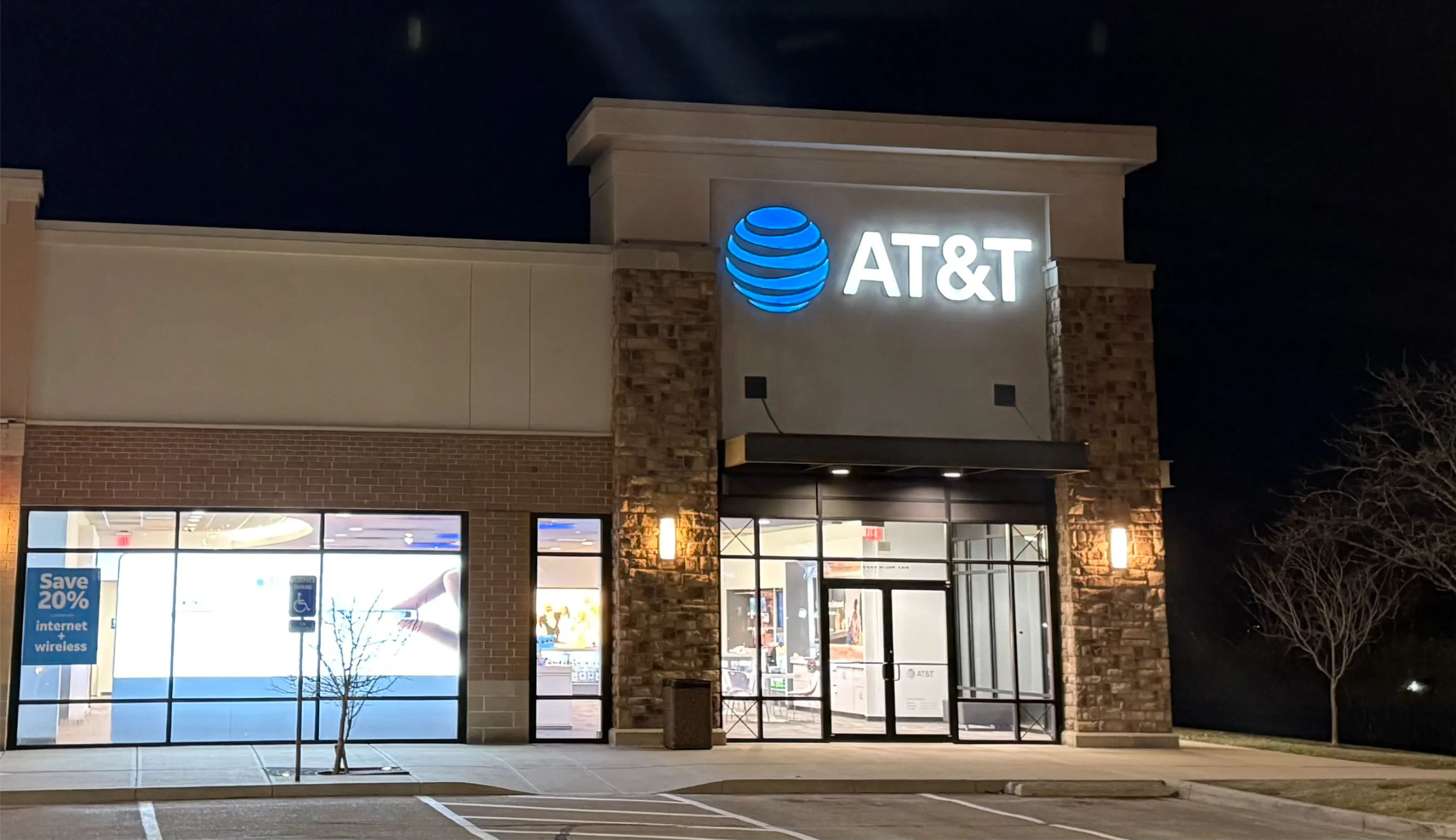 AT&T Store Hamilton - Bridgewater Falls