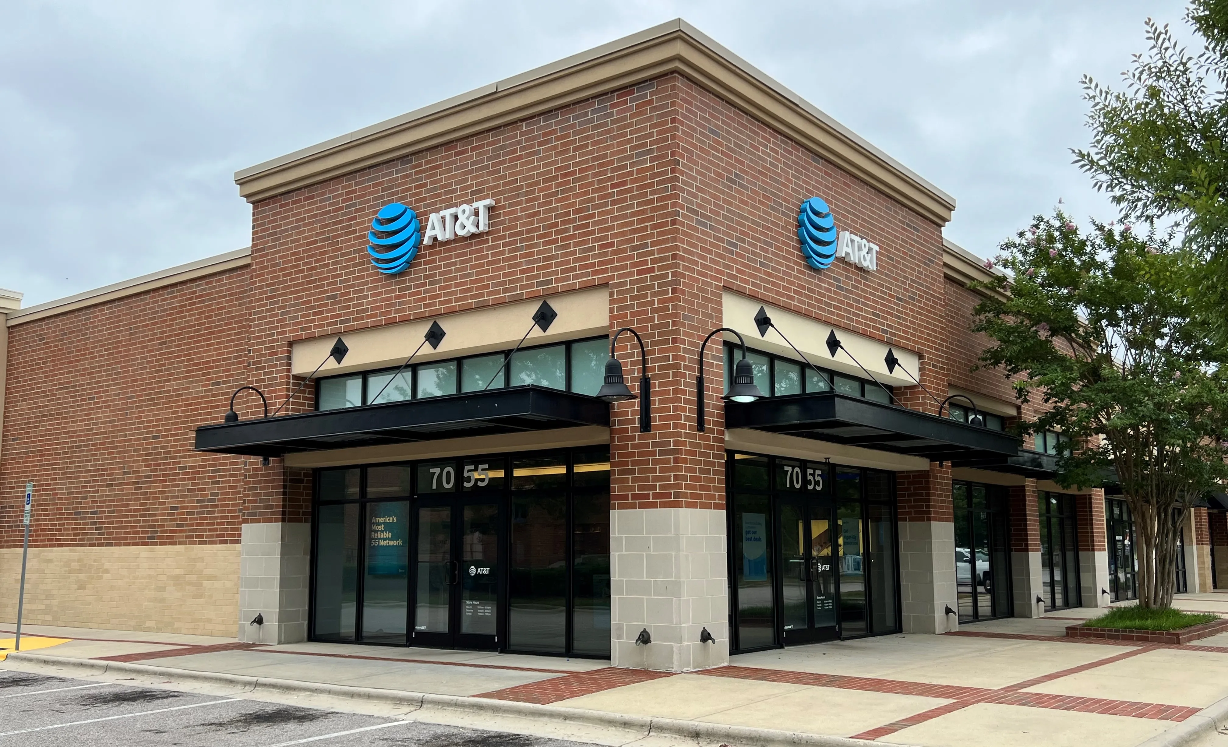 AT&T Store Garner - White Oak Crossing