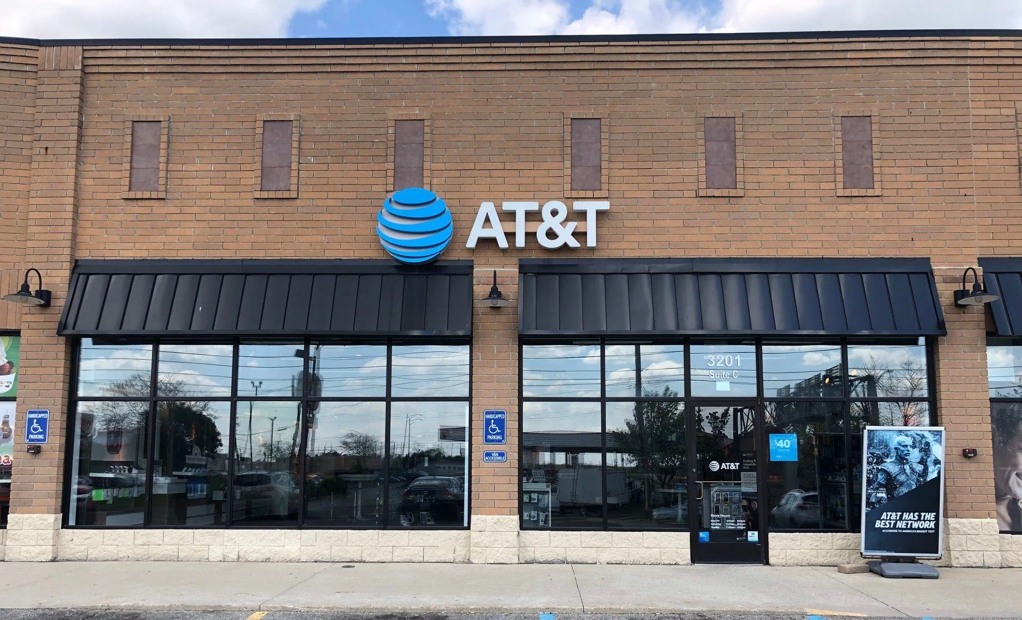 AT&T Store Lansing - AZRIELLI CENTER