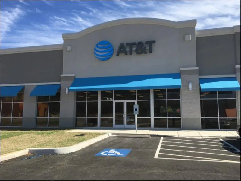 AT&T Store Marshall - Grand Ave