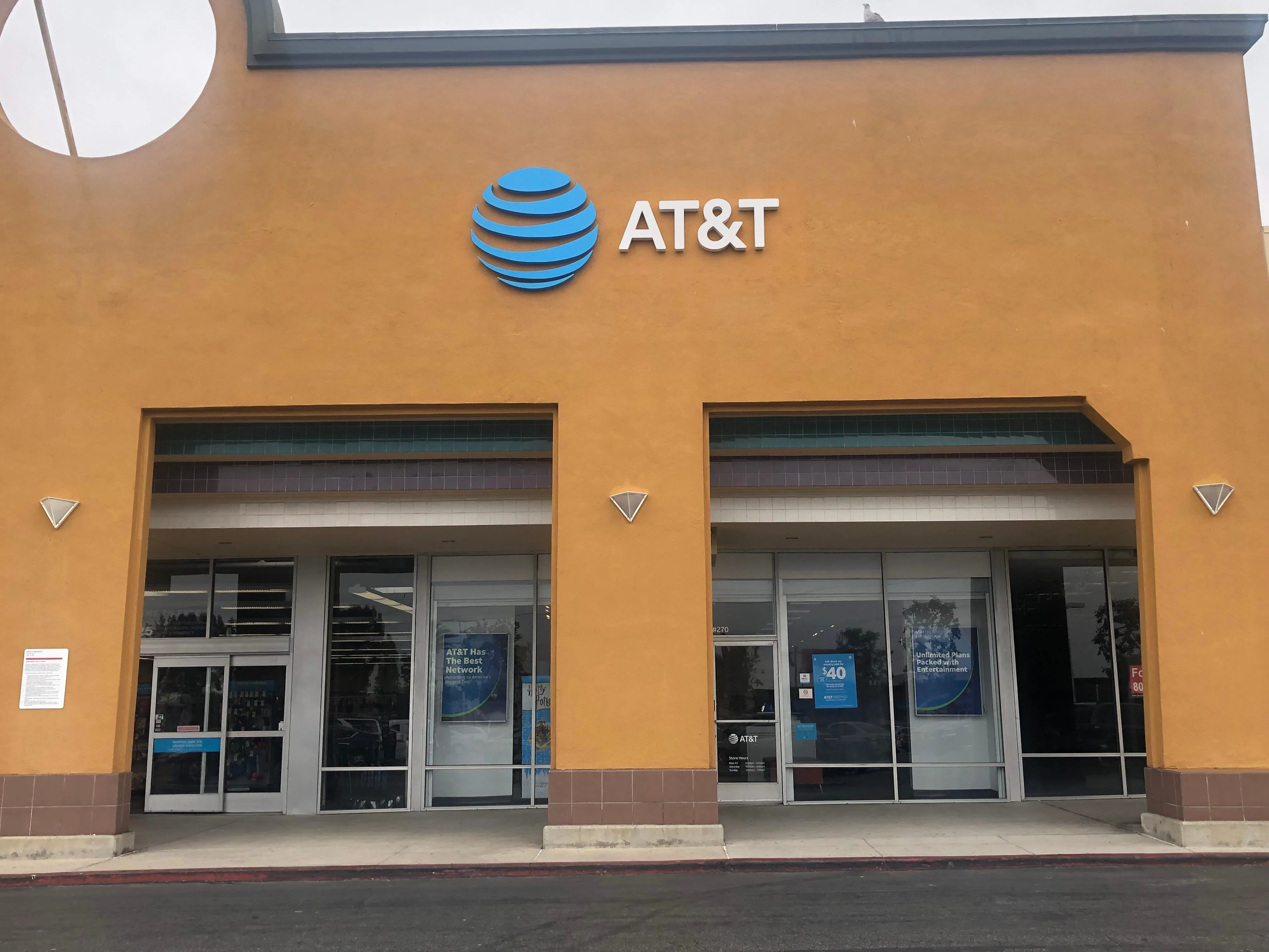 AT&T Store Los Angeles - LADERA HEIGHTS
