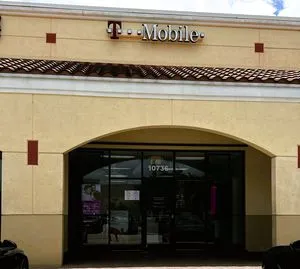 T-Mobile NW 74th Street & NW 107th Ave