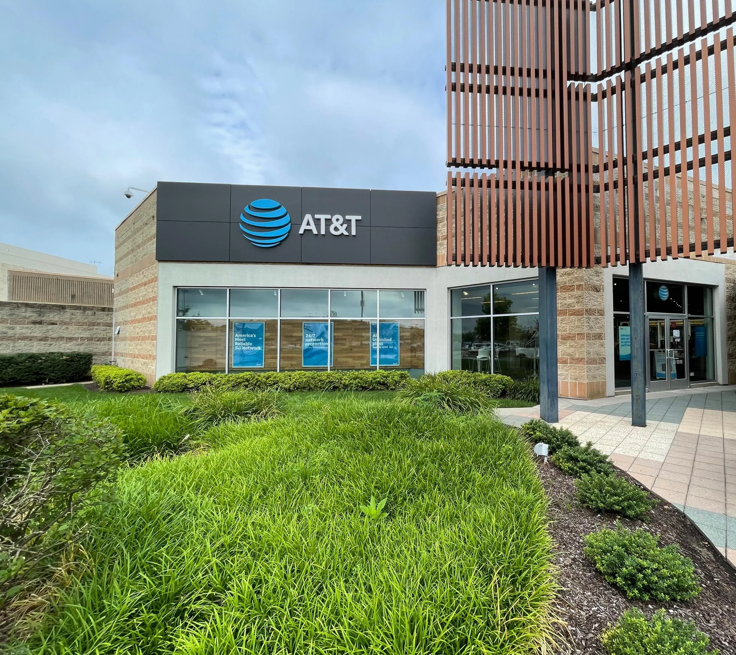 AT&T Store Newark - Christiana Mall Second Floor