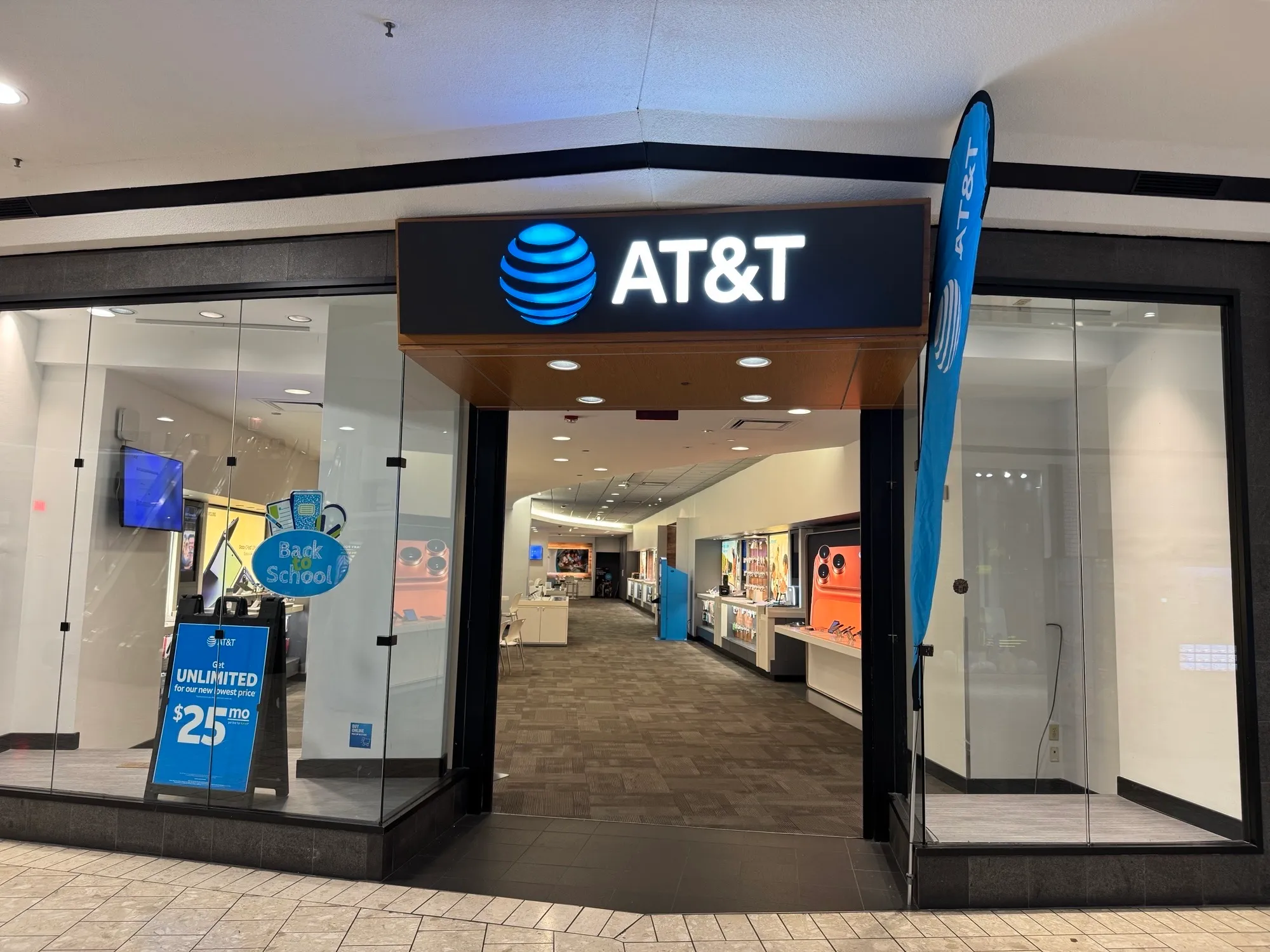 AT&T Store Stamford - Stamford Town Center Mall