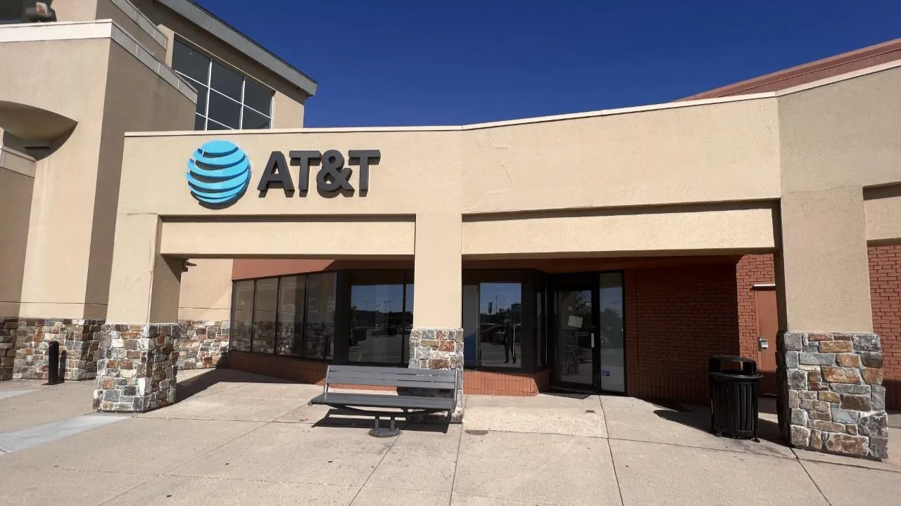 AT&T Store Saint Cloud - Crossroads Center