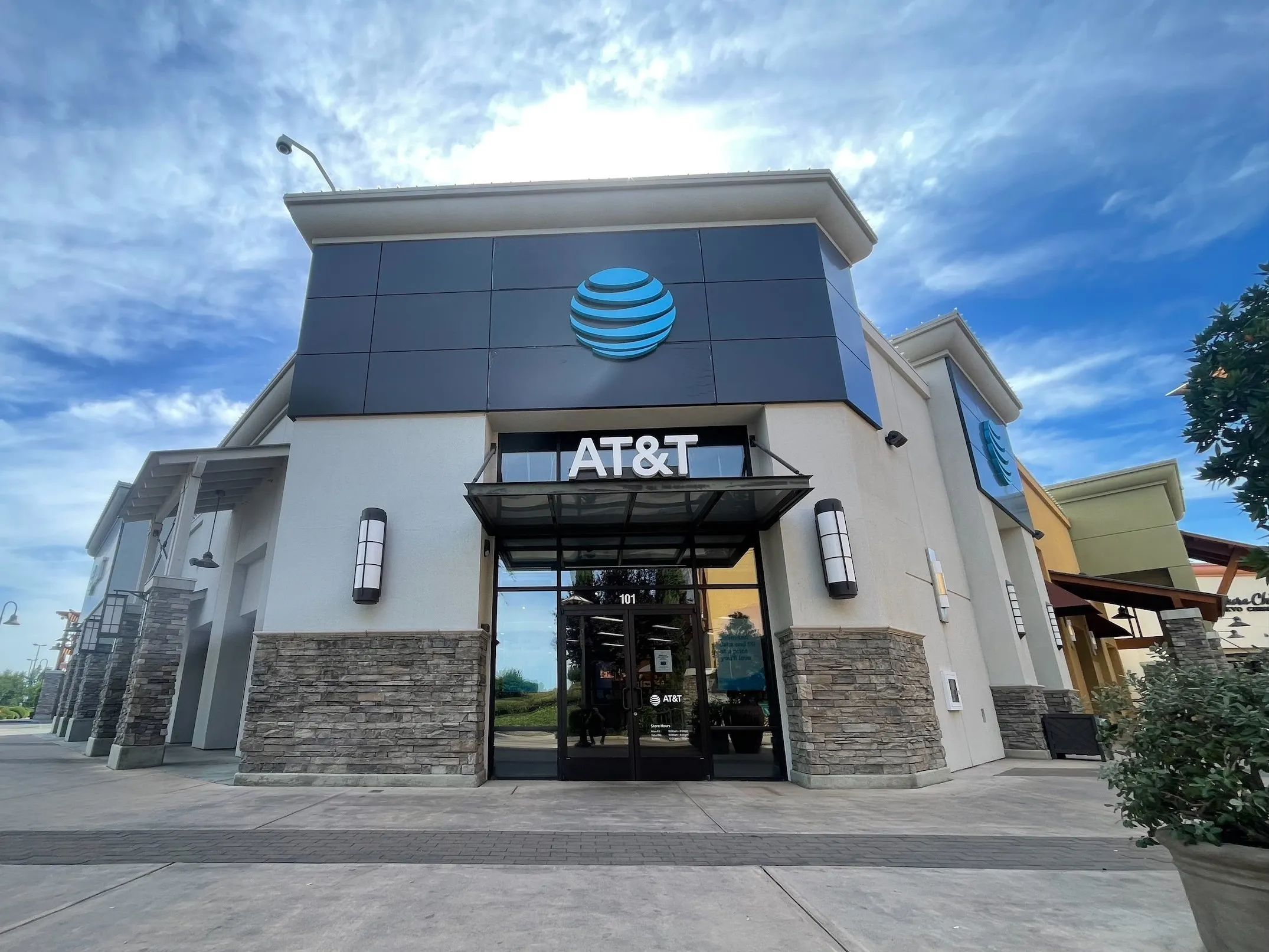 AT&T Store Clovis - Sierra Vista Mall