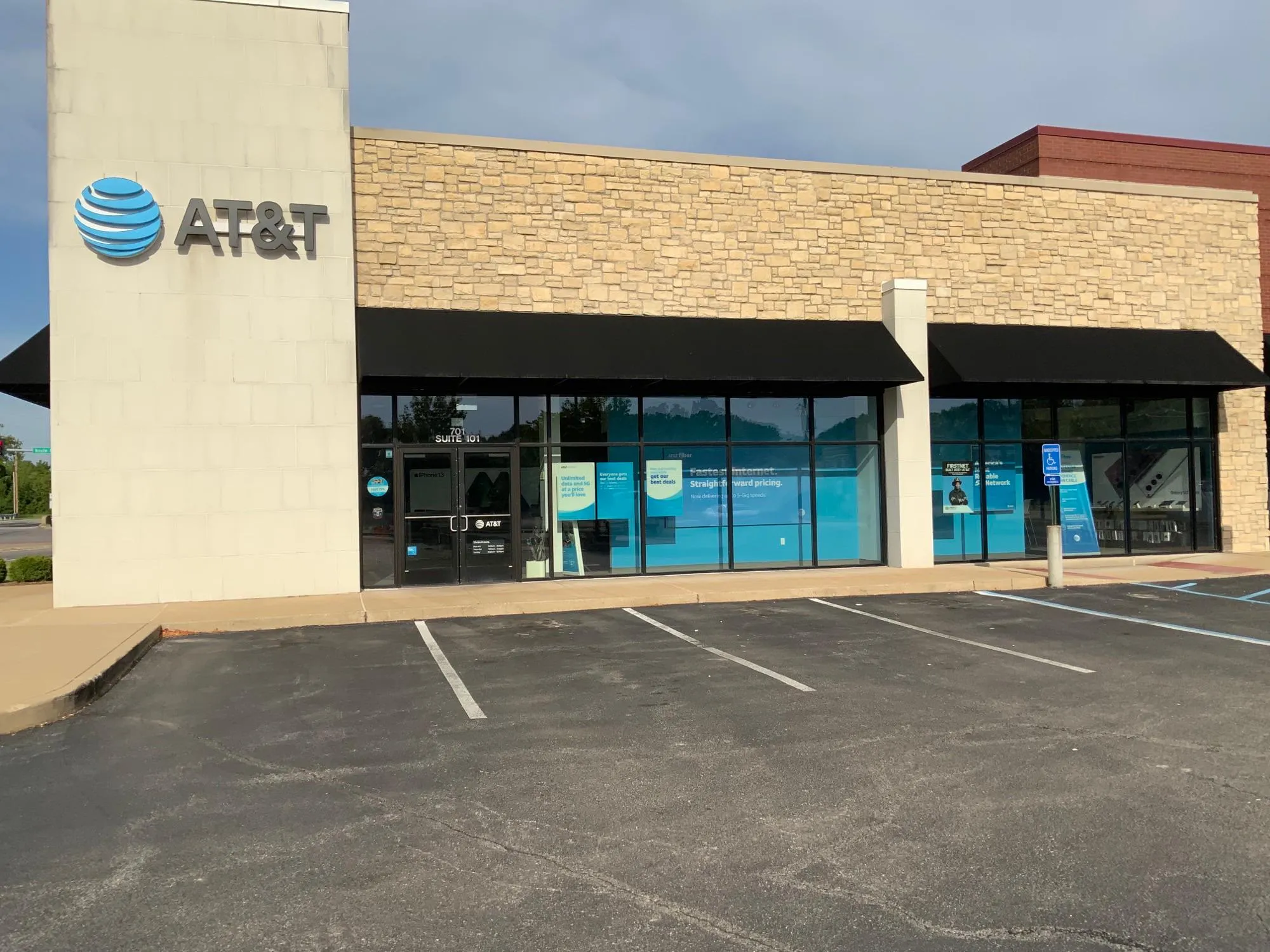 AT&T Store Fenton - Fenton Crossing