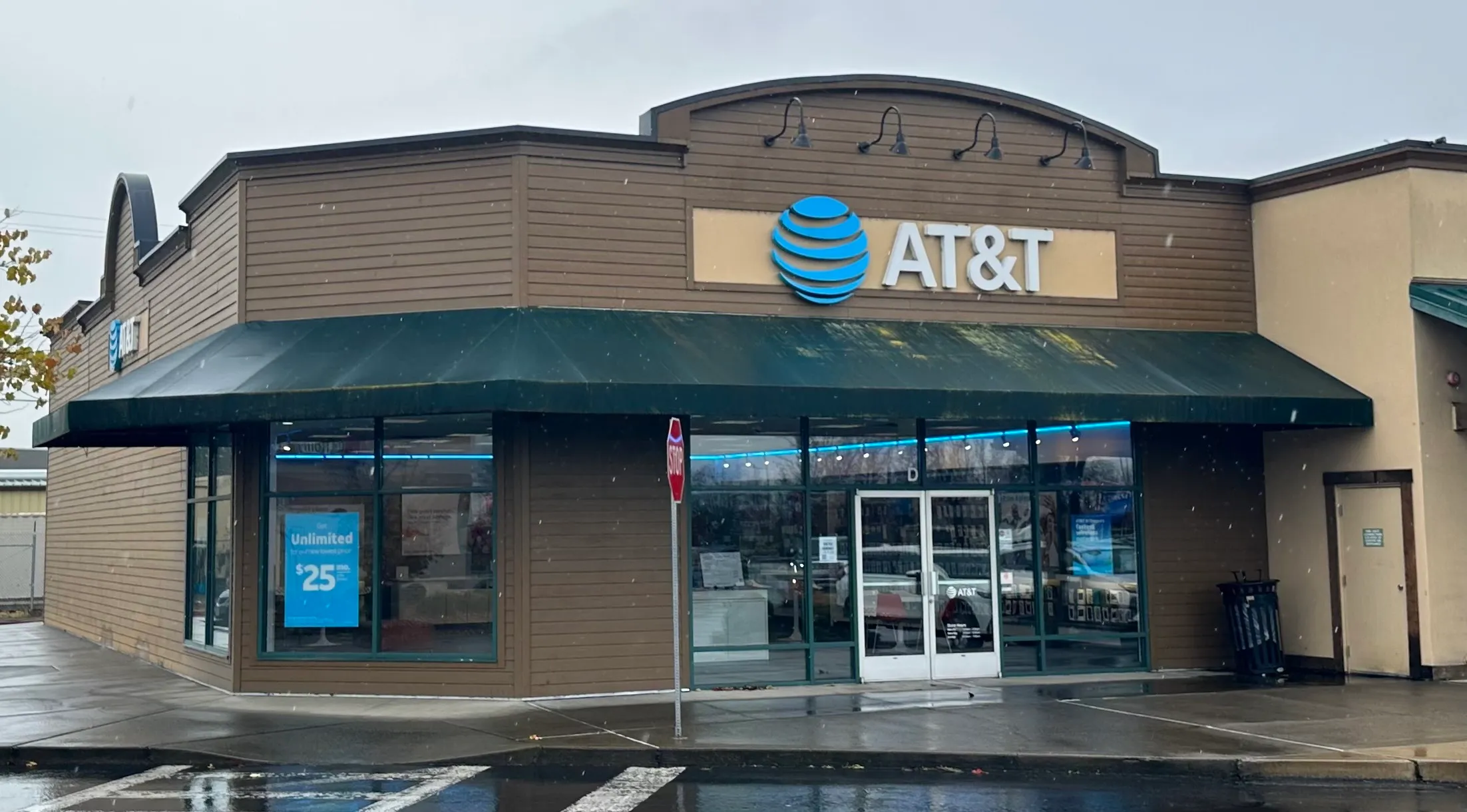 AT&T Store Medford - MEDFORD