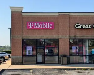 T-Mobile Broadway & Ferguson