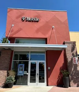 T-Mobile Fallon Rd & Dublin Blvd