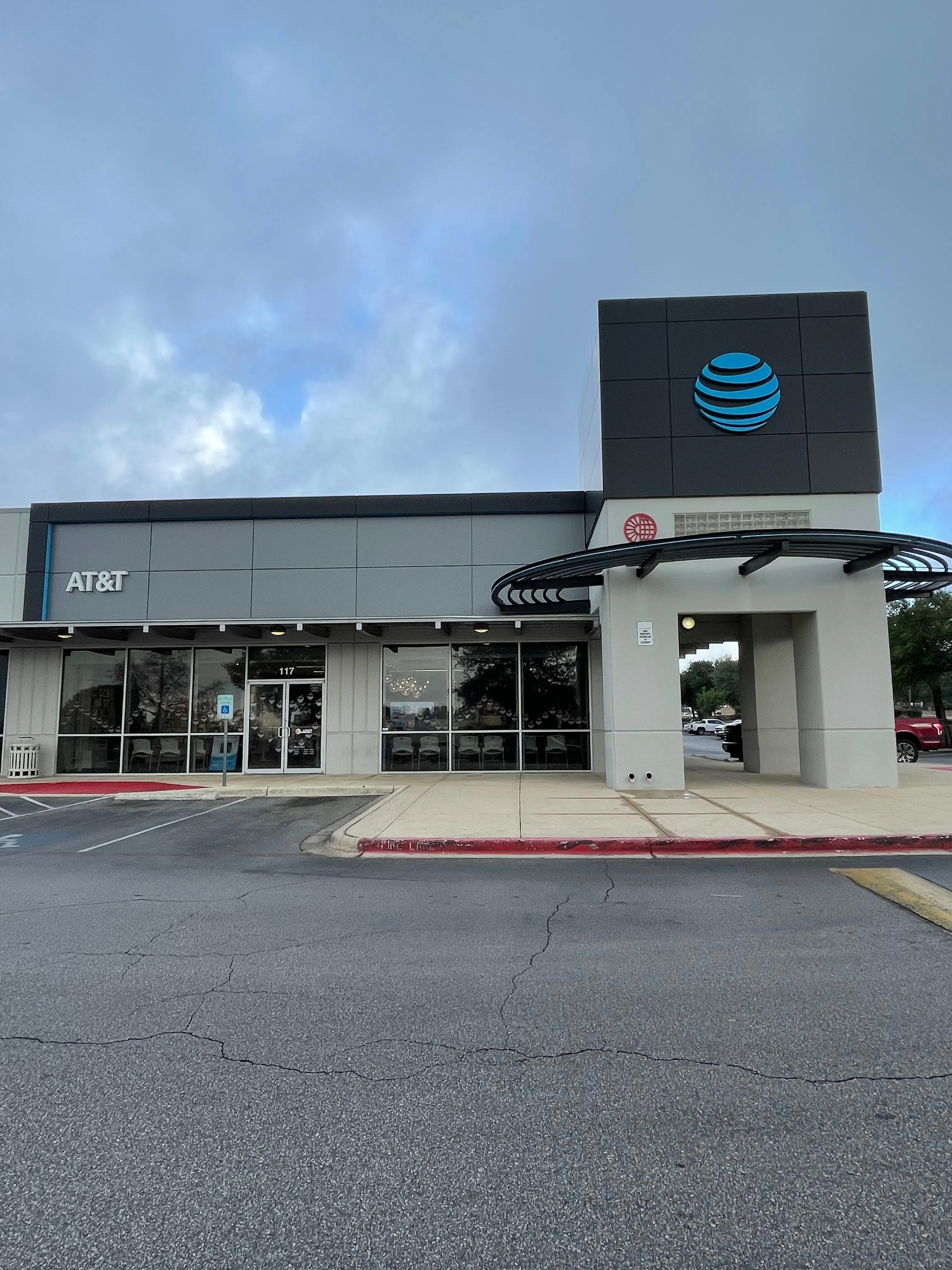 AT&T Store San Antonio - City Base
