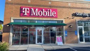T-Mobile Tuttle Crossing & Paul Blazer