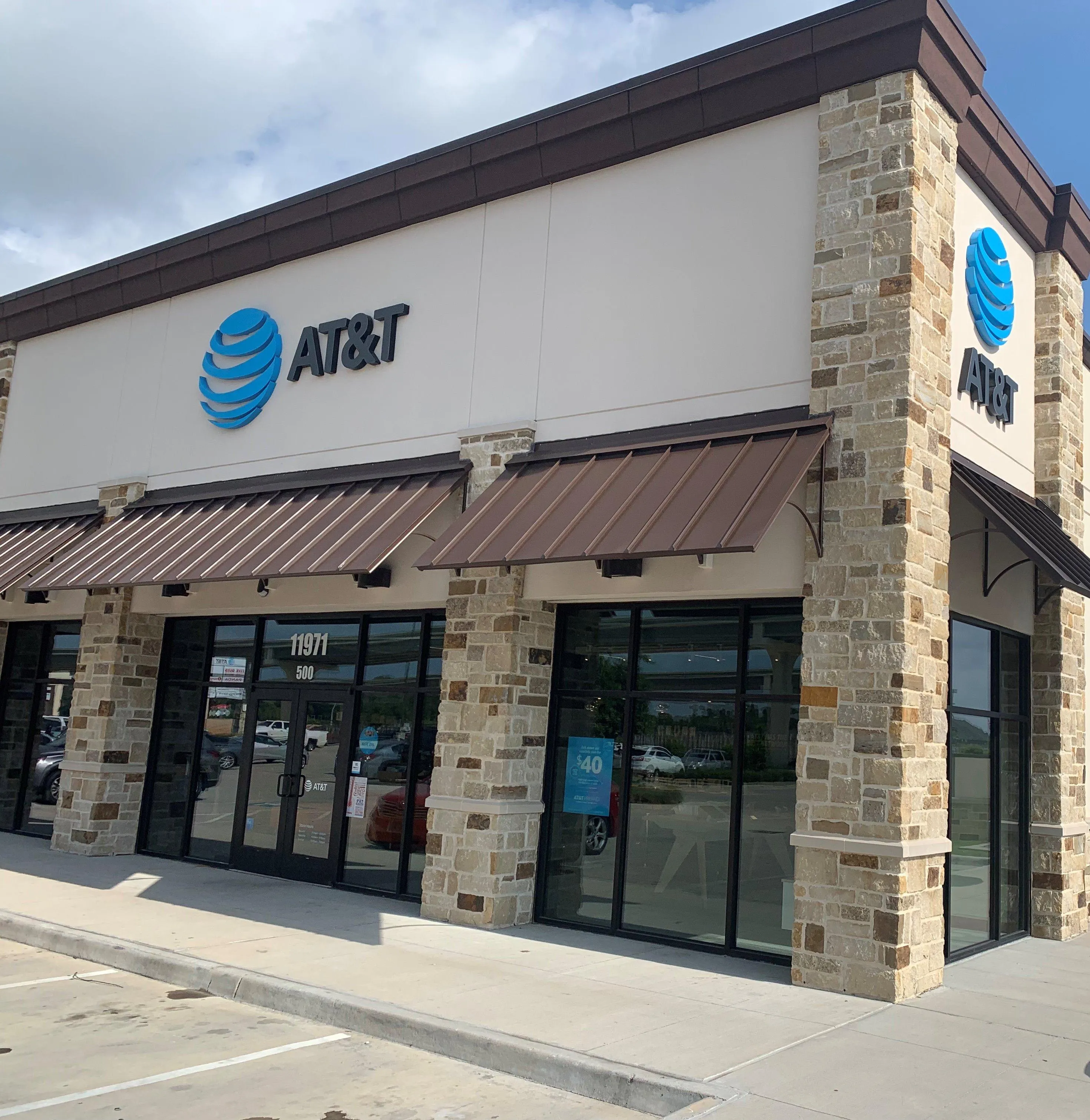 AT&T Store New Caney - Porter Valley Ranch