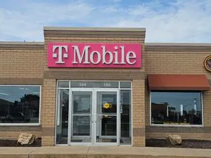 T-Mobile Asbury Rd & Holiday Dr