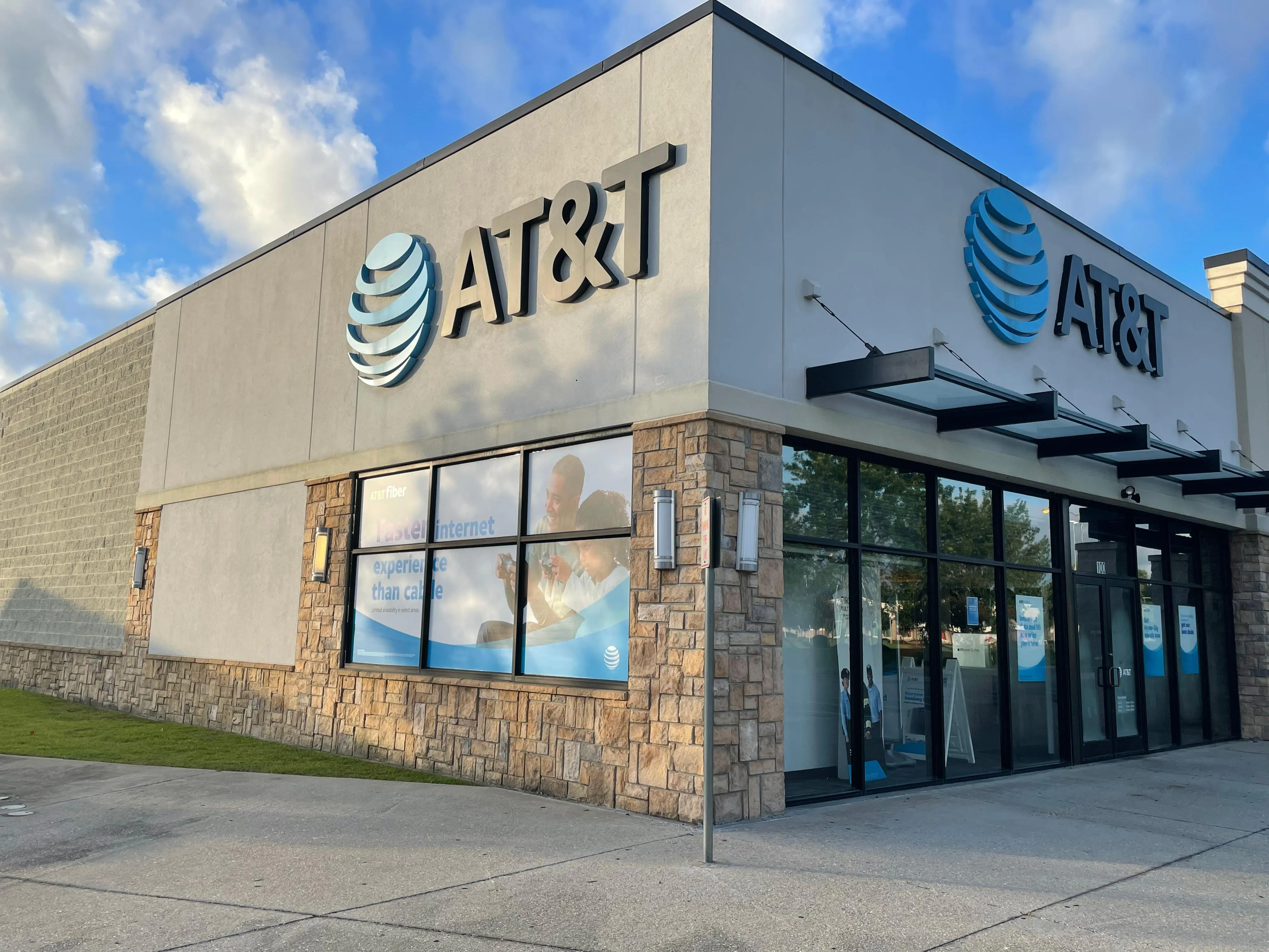 AT&T Store Lafayette - North Lafayette