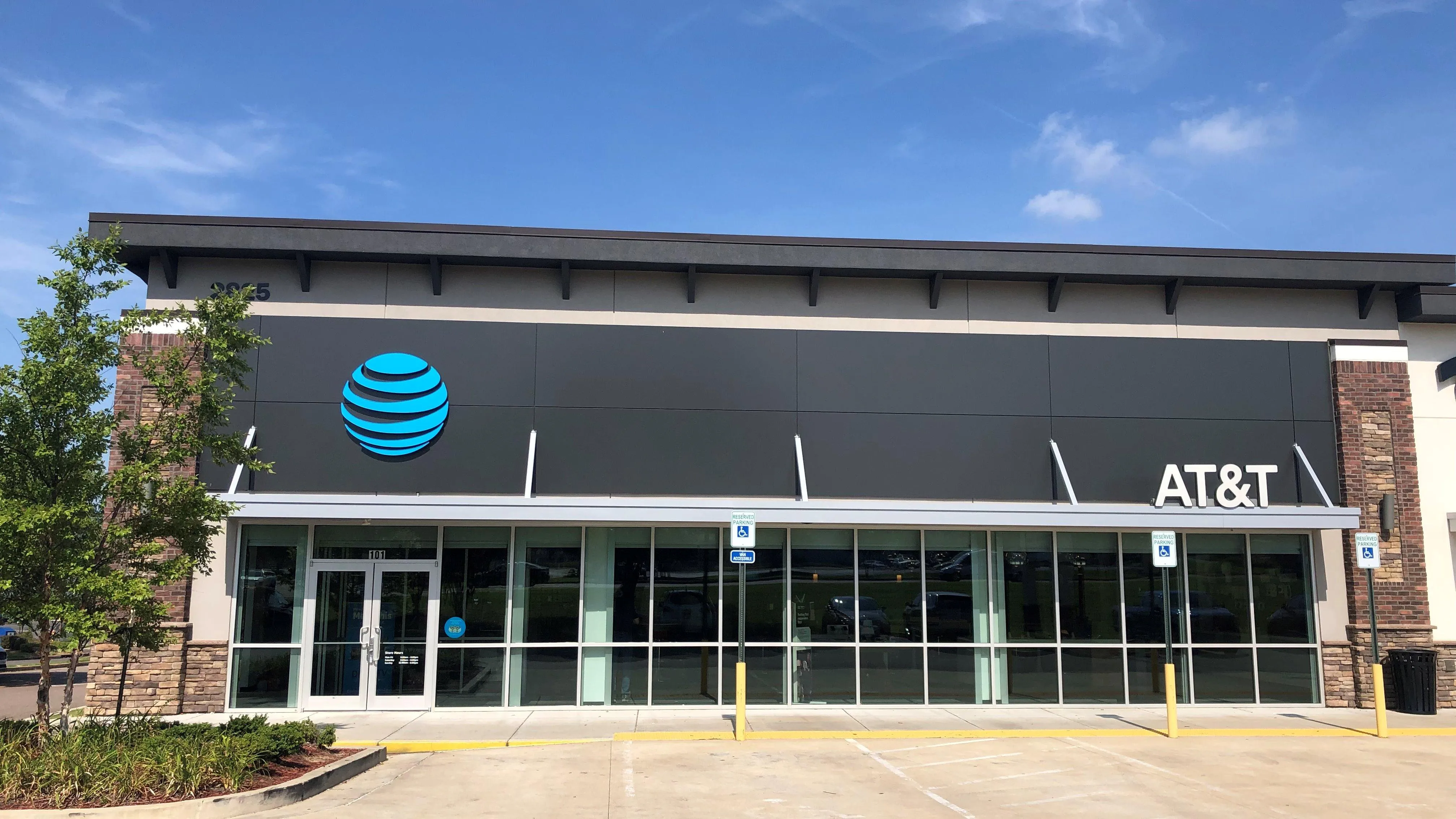 AT&T Store Memphis - Wolfcreek Shopping Center