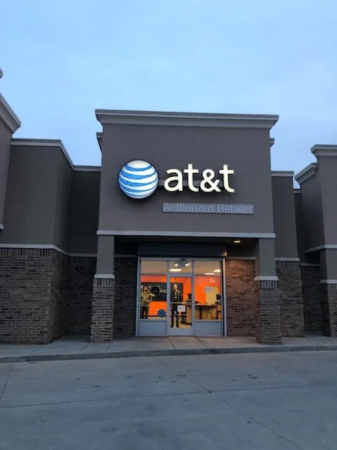 AT&T Store Topeka - North Topeka