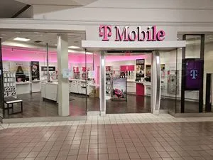 T-Mobile Miller Hill Mall