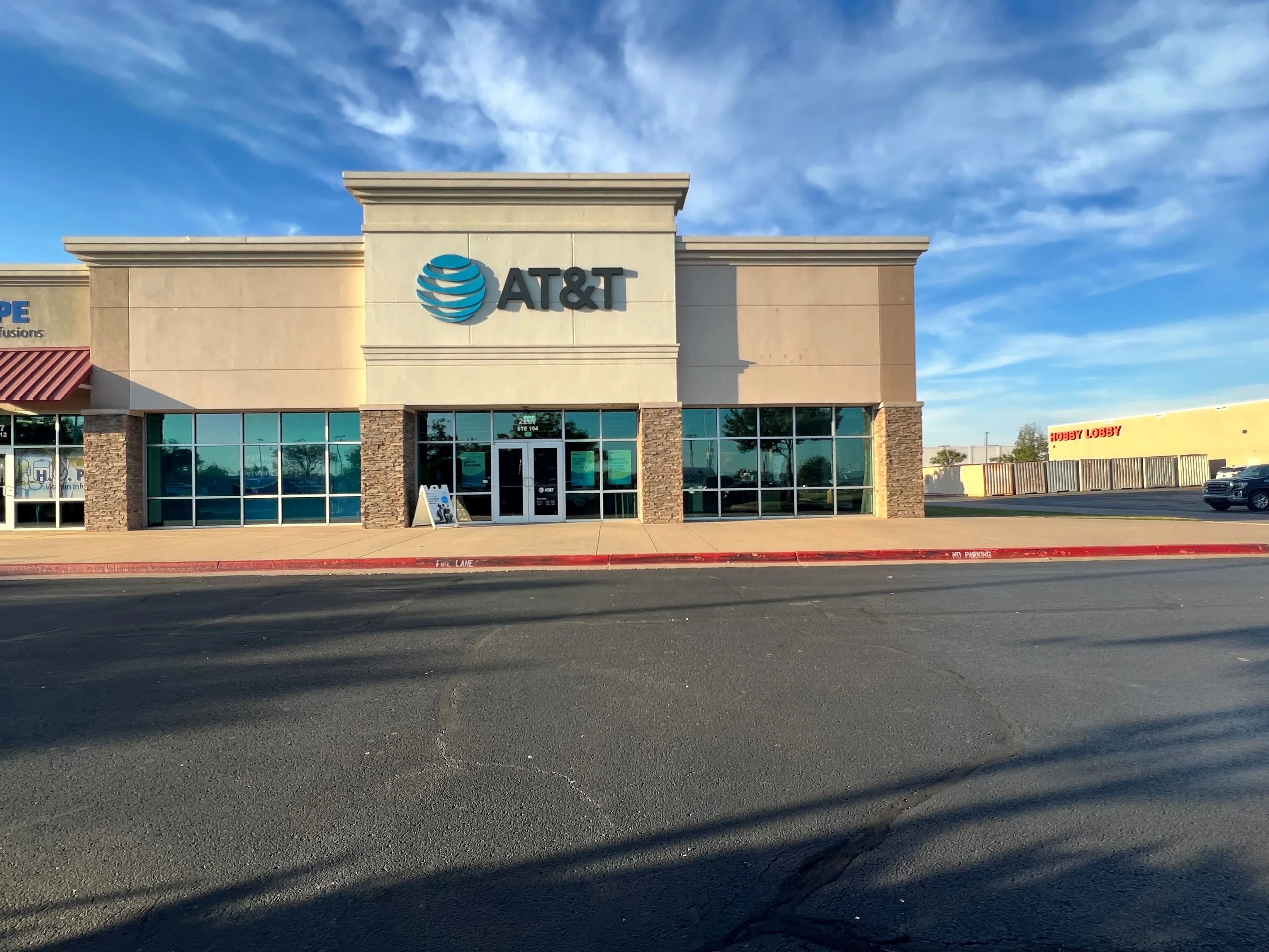 AT&T Store Oklahoma City - Quail Springs