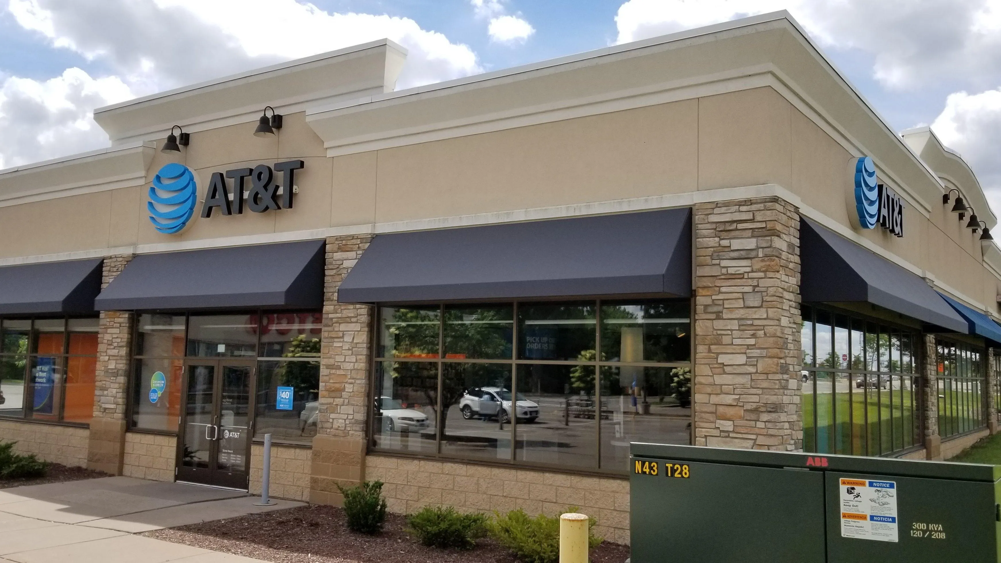 AT&T Store West Saint Paul - WEST SAINT PAUL