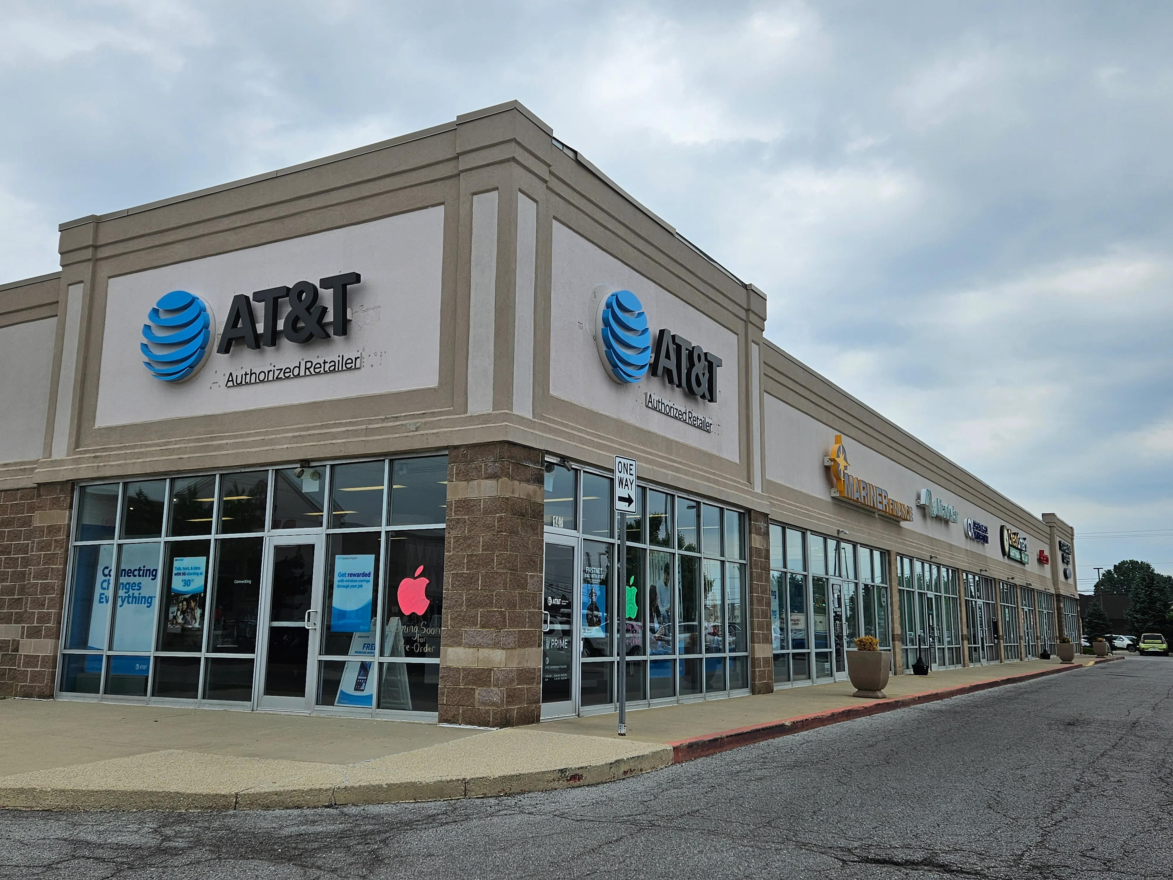AT&T Store Marion - Walmart Supercenter Plaza