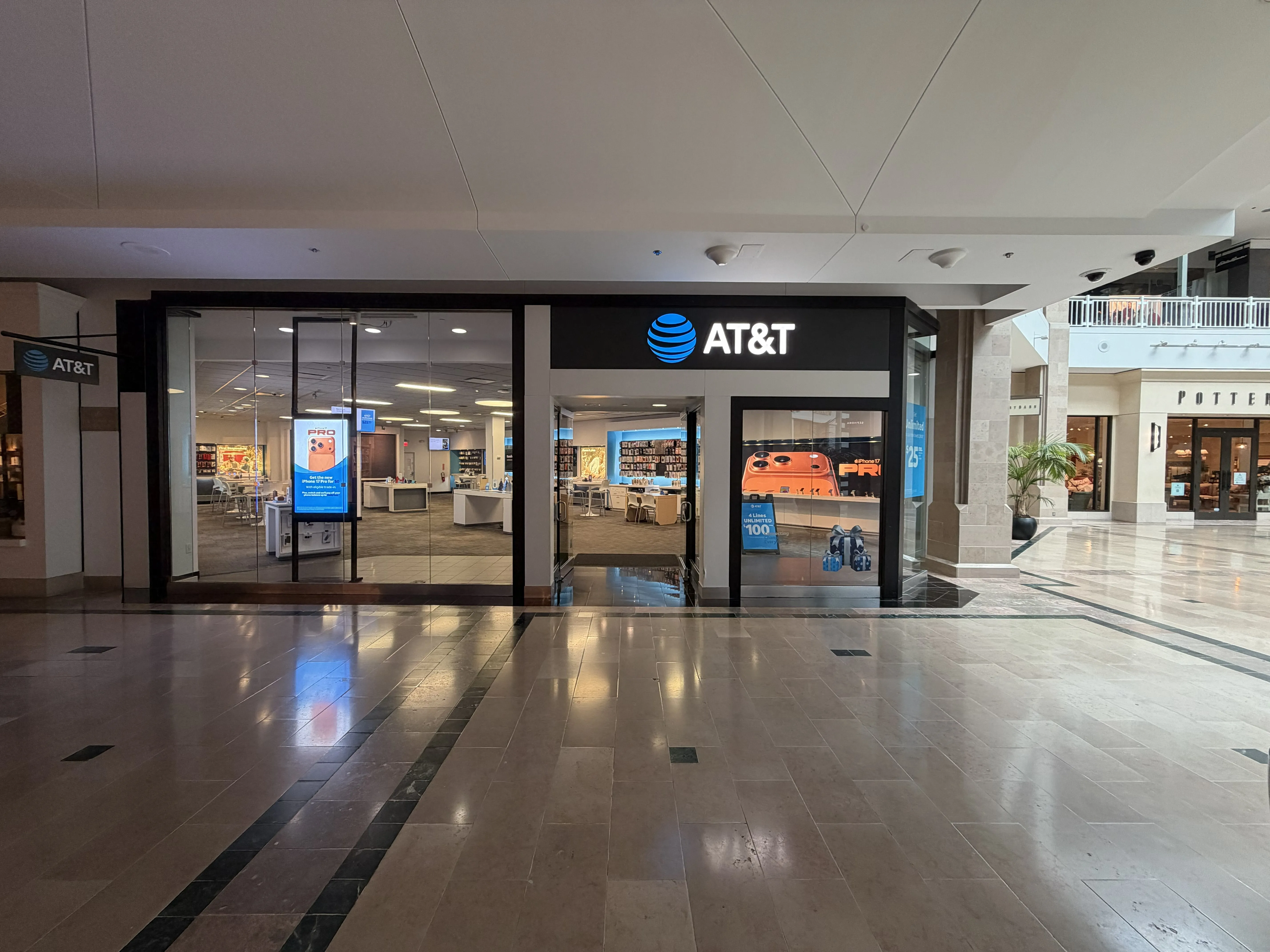 AT&T Store Bridgewater - Bridgewater Commons Mall