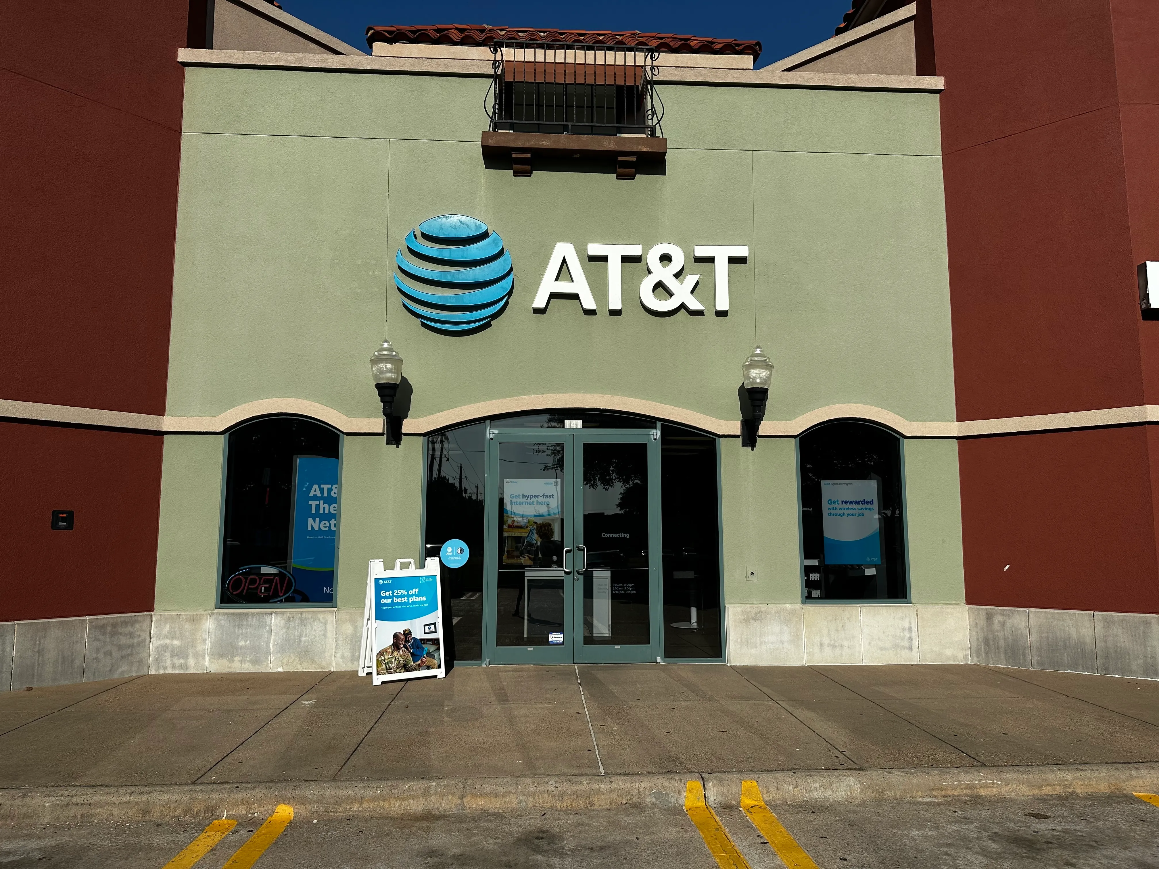 AT&T Store Richardson - Lennox Center
